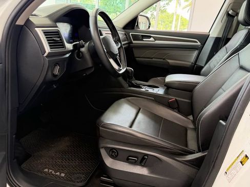 Used 2022 Volkswagen Atlas SE FWD image 6
