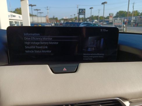 Certified 2025 MAZDA CX-90 Plug-In Hybrid w/ Premium Plus image 23