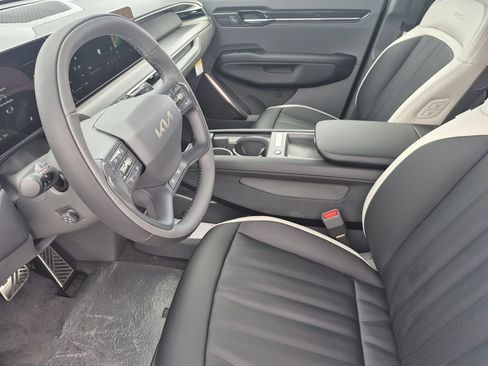 New 2026 Kia EV9 GT-Line AWD/4WD image 10
