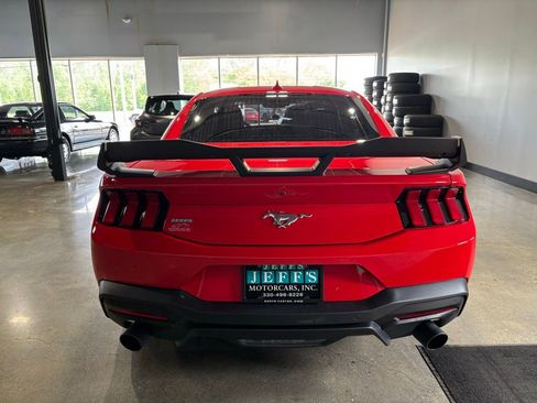 Used 2024 Ford Mustang Coupe RWD image 6