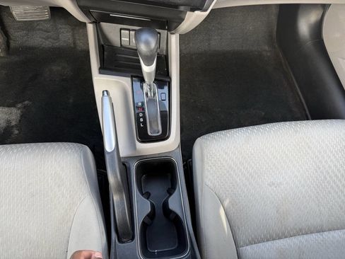 Used 2014 Honda Civic EX image 22