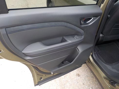 Used 2025 Subaru Forester Limited image 11