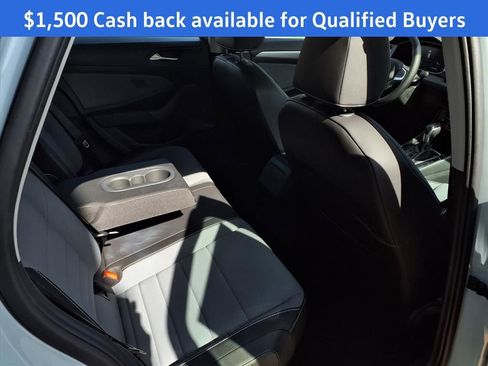 New 2025 Volkswagen Jetta SE image 18