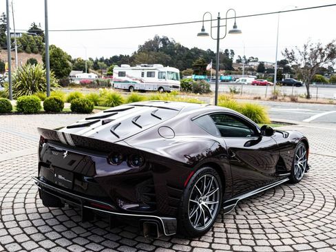 Certified 2023 Ferrari 812 Competizione RWD image 2