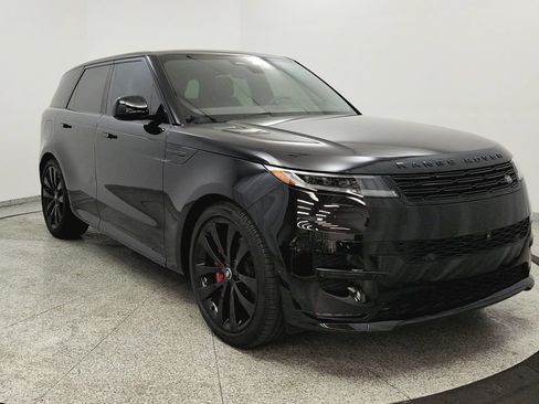 Used 2025 Land Rover Range Rover Sport Dynamic SE AWD/4WD image 7
