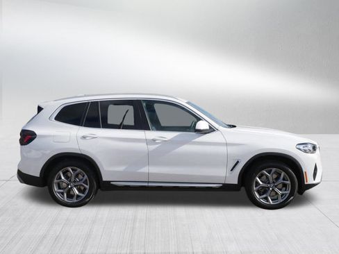 Certified 2024 BMW X3 xDrive30i w/ Premium Package w/ZPA image 7