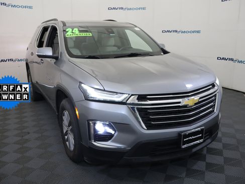 Certified 2024 Chevrolet Traverse LT AWD/4WD image 3