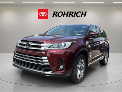 Used 2019 Toyota Highlander Limited AWD/4WD image 1