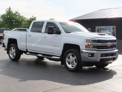Used 2018 Chevrolet Silverado 2500 LT w/ LT Convenience Package AWD/4WD image 48
