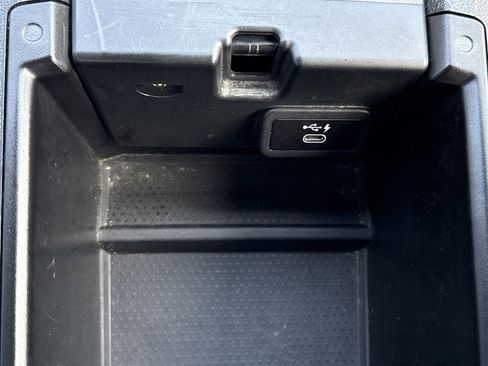 Used 2020 BMW 330i Sedan w/ Convenience Package image 33