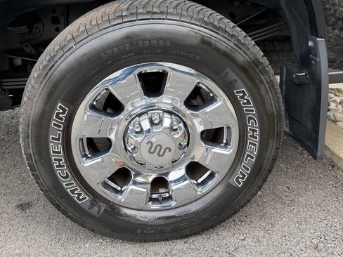 Used 2024 Ford F350 King Ranch w/ Chrome Package AWD/4WD image 19