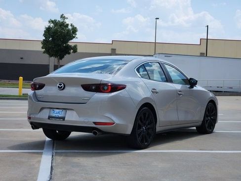 Used 2025 MAZDA MAZDA3 s FWD image 7