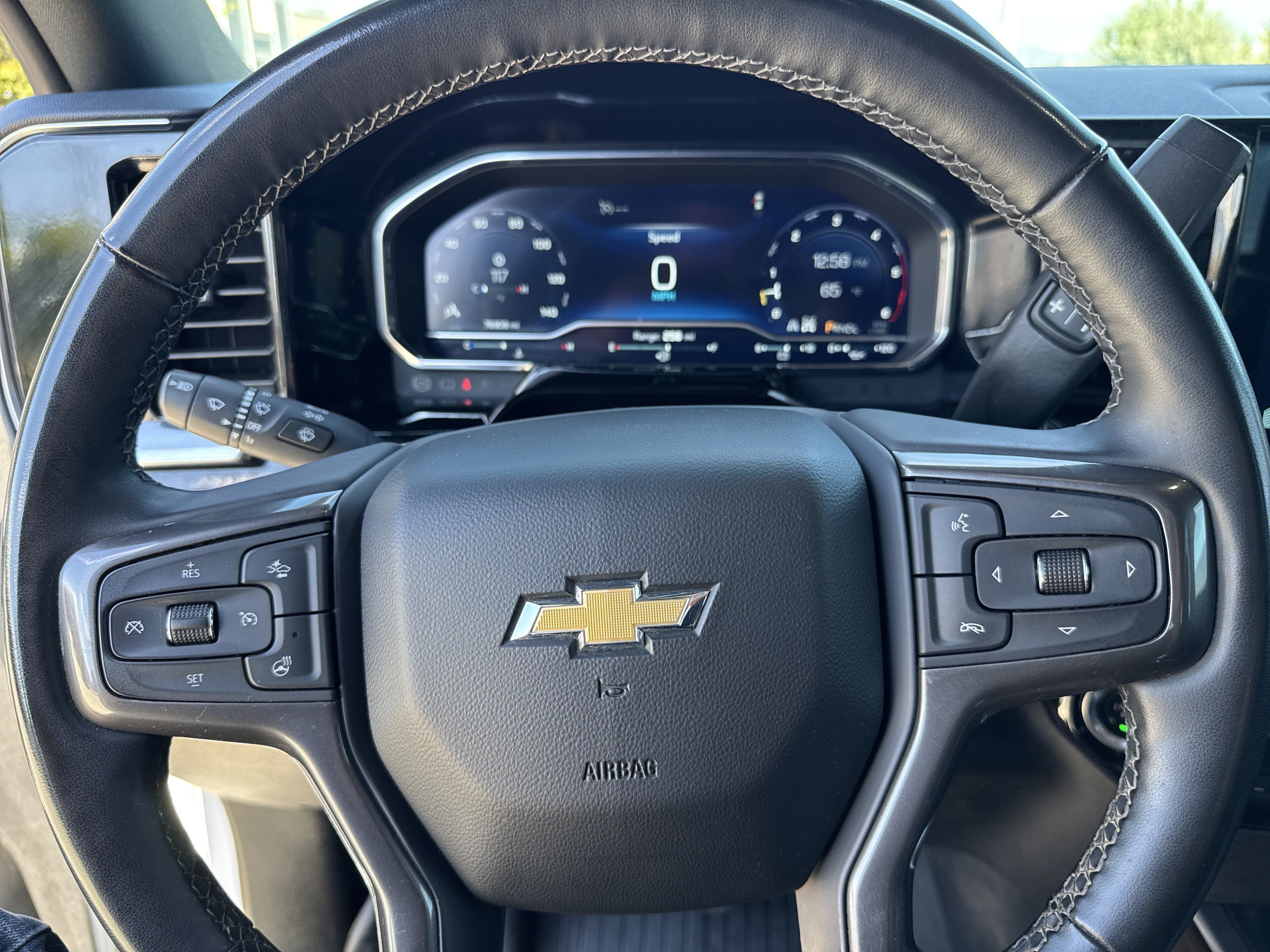 Used 2024 Chevrolet Silverado 3500 High Country w/ Technology Package AWD/4WD image 14