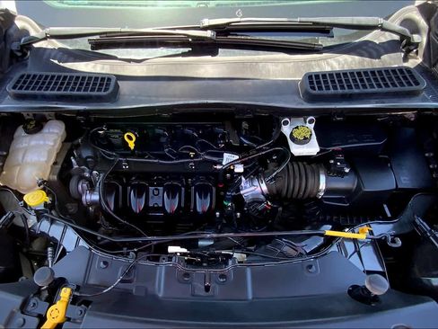 Used 2016 Ford Escape S image 29