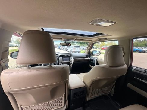 Used 2016 Toyota 4Runner 4WD image 25