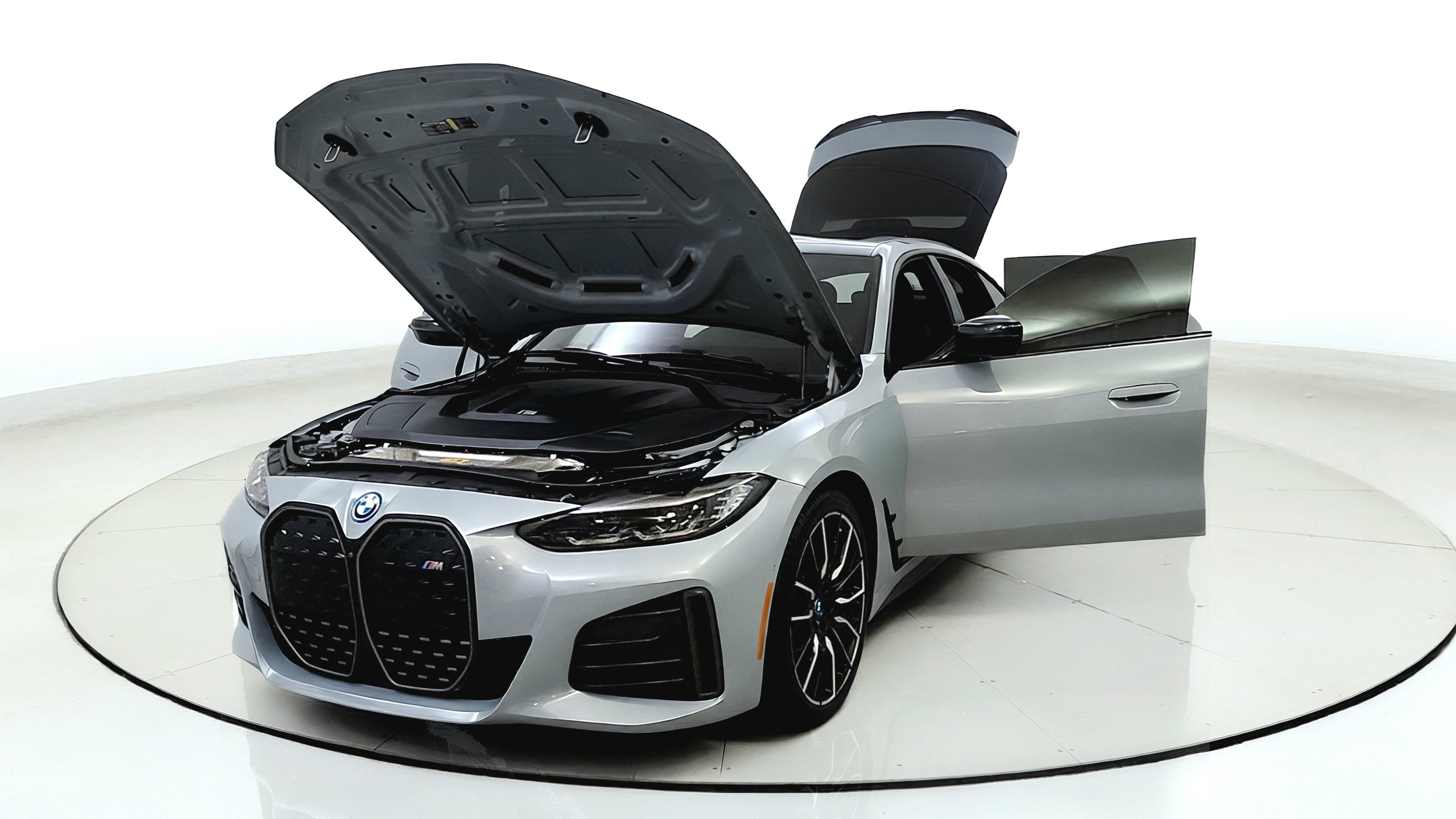 Used 2023 BMW i4 M50 w/ M Carbon Exterior Package AWD/4WD image 10