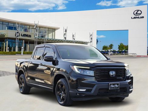 Used 2023 Honda Ridgeline Black Edition image 2