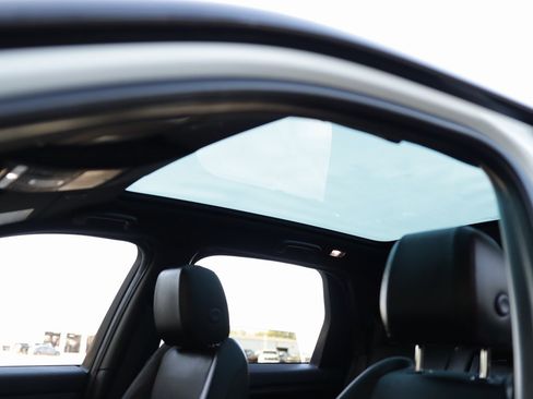 Used 2021 Land Rover Discovery Sport S R-Dynamic image 24