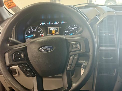 Used 2019 Ford F250 XLT w/ XLT Premium Package RWD image 21