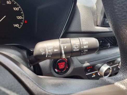 Used 2025 Honda CR-V EX image 19