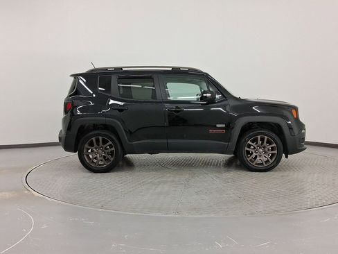 Used 2016 Jeep Renegade 75th Anniversary image 8