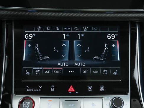 Used 2024 Audi RS Q8 image 27