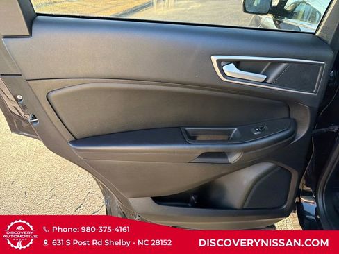 Used 2022 Ford Edge SEL image 29