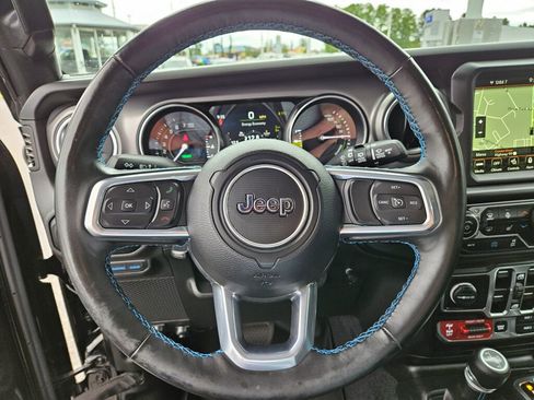 Used 2023 Jeep Wrangler Unlimited Rubicon 4xe w/ Steel Bumper Group AWD/4WD image 21