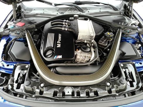 Used 2019 BMW M4 CS w/ Executive Package image 47