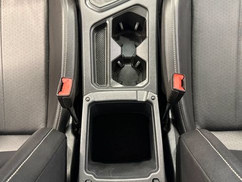 Used 2022 Volkswagen Tiguan SE w/ Panoramic Sunroof Package FWD image 33