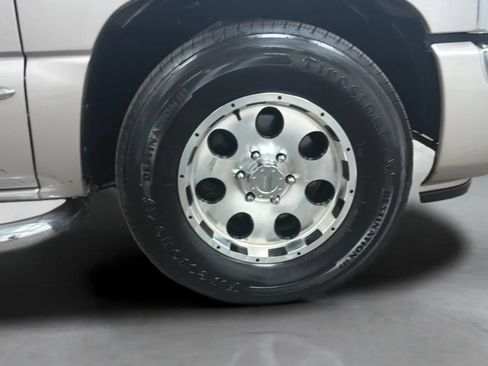 Used 2005 GMC Sierra 1500 SLE w/ Light Duty Power Package RWD image 22