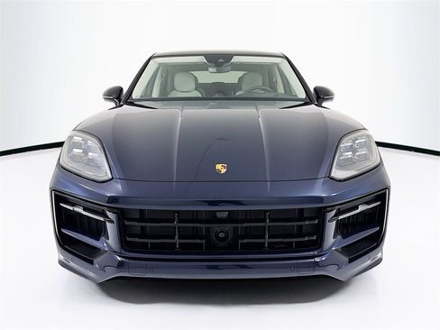 New 2026 Porsche Cayenne S image 6