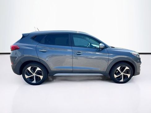 Used 2017 Hyundai Tucson Sport AWD/4WD image 5