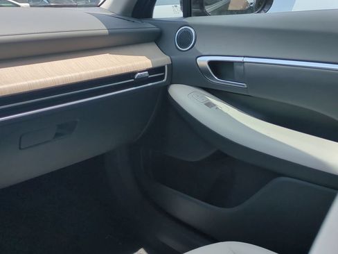 New 2026 Hyundai Sonata SEL FWD image 18