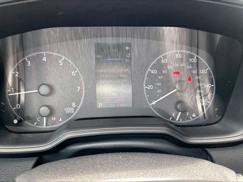 Used 2025 Toyota Corolla SE FWD image 25