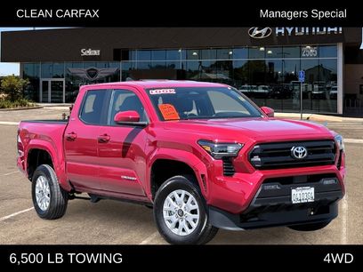 Used 2025 Toyota Tacoma SR5
