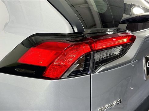 Used 2024 Toyota RAV4 XLE image 40