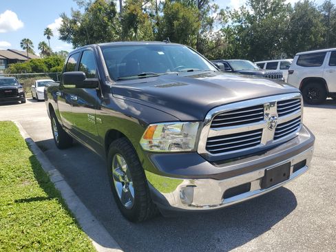 Used 2016 RAM 1500 Big Horn RWD image 2