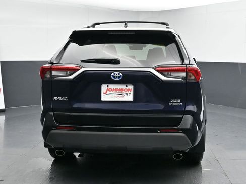 Used 2021 Toyota RAV4 XSE image 8