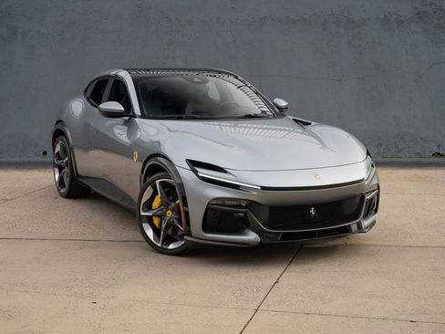 Used 2024 Ferrari Purosangue image 1