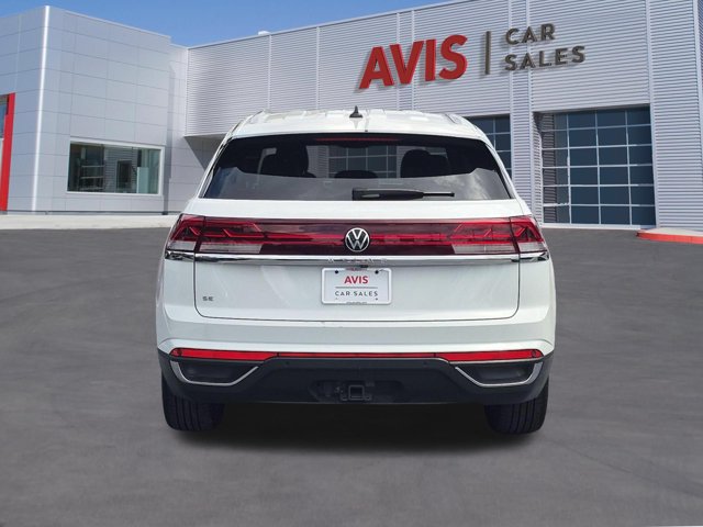 Used 2025 Volkswagen Atlas Cross Sport SE FWD image 7