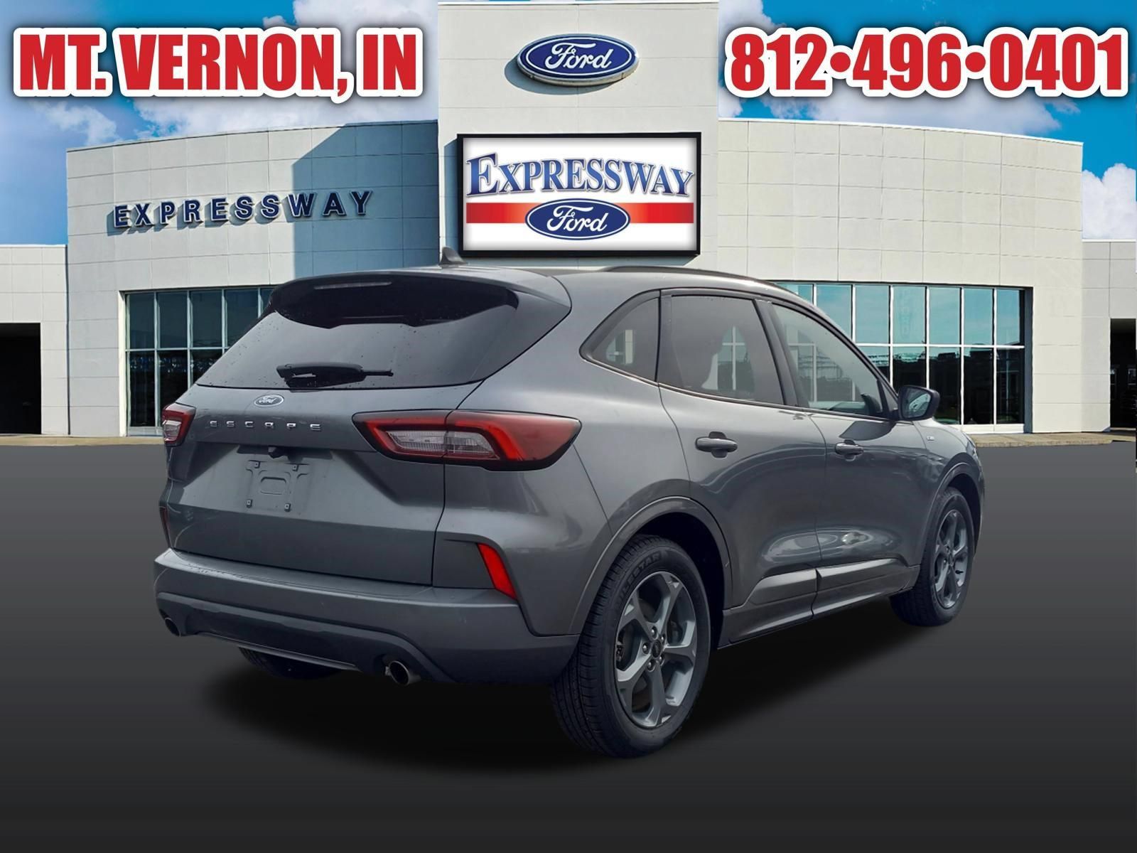 Used 2024 Ford Escape ST-Line w/ Cold Weather Package FWD image 7