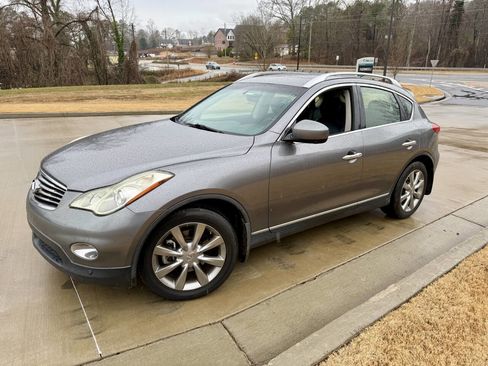 Used 2012 INFINITI EX35 Journey w/ Premium Pkg image 2