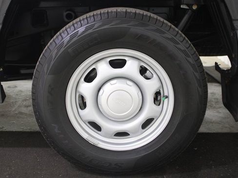 Used 2023 Ford F150 XL w/ Trailer Tow Package image 29