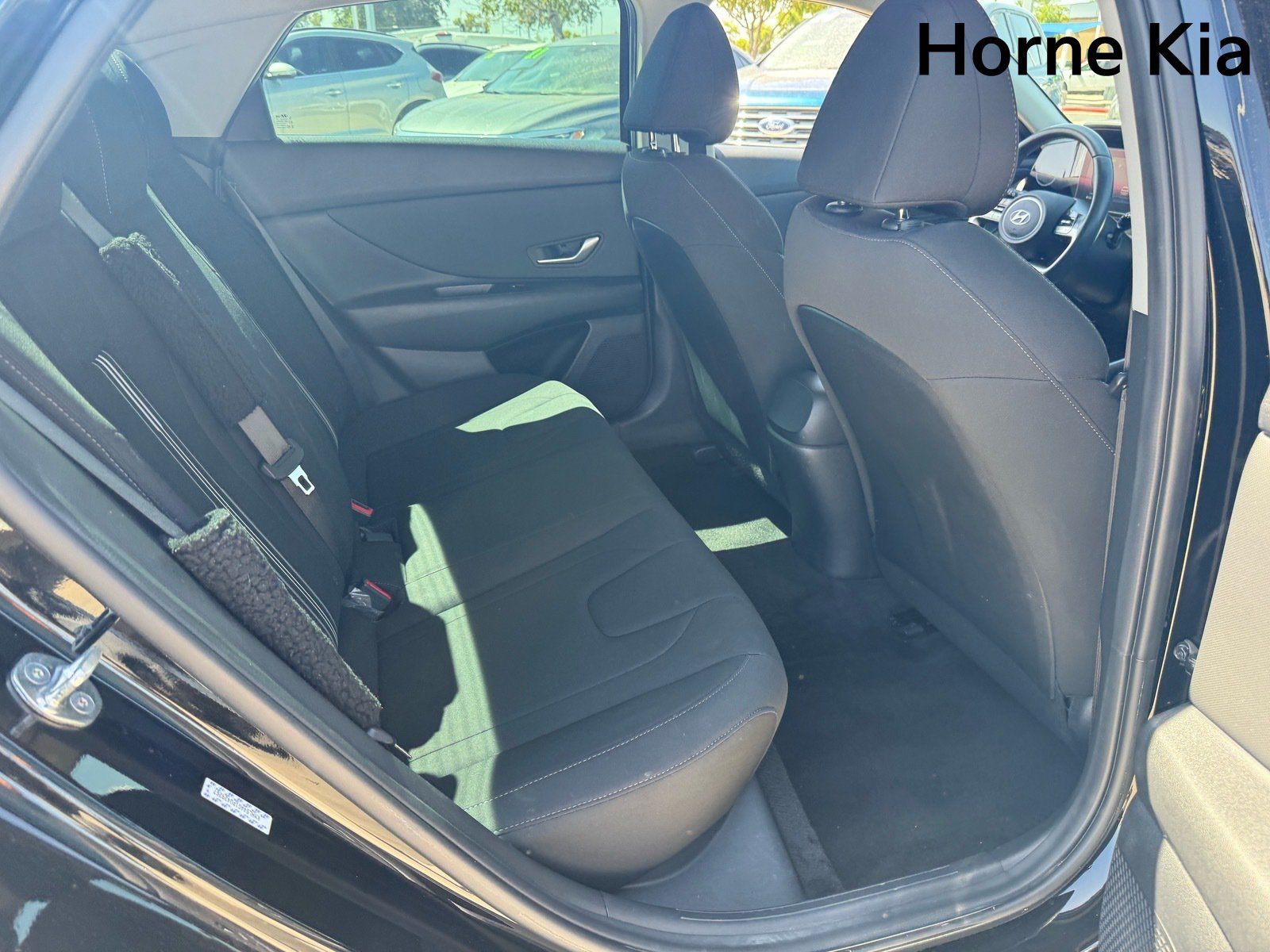 Used 2023 Hyundai Elantra SEL w/ Convenience Package FWD image 28