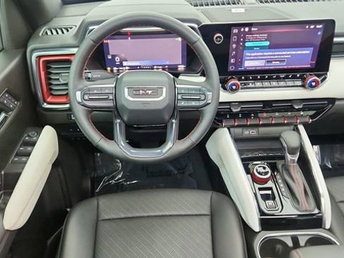 Used 2024 GMC Canyon AT4X w/ AT4X AEV Edition AWD/4WD image 39
