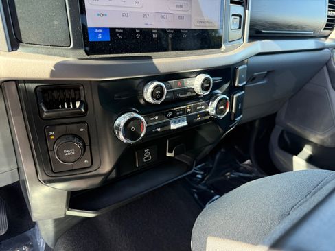 Used 2025 Ford F150 XLT w/ Equipment Group 301A Standard AWD/4WD image 13