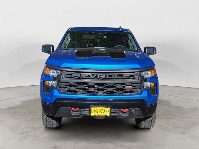 Certified 2024 Chevrolet Silverado 1500 Custom Trail Boss w/ LPO, Dark Essentials Package AWD/4WD image 2