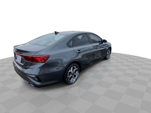 Used 2021 Kia Forte LXS image 8