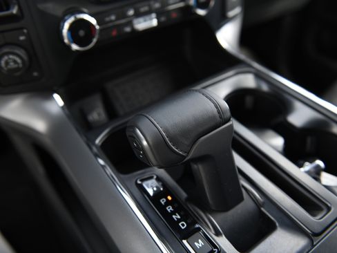 Used 2025 Ford F150 XLT w/ Equipment Group 302A MID image 21